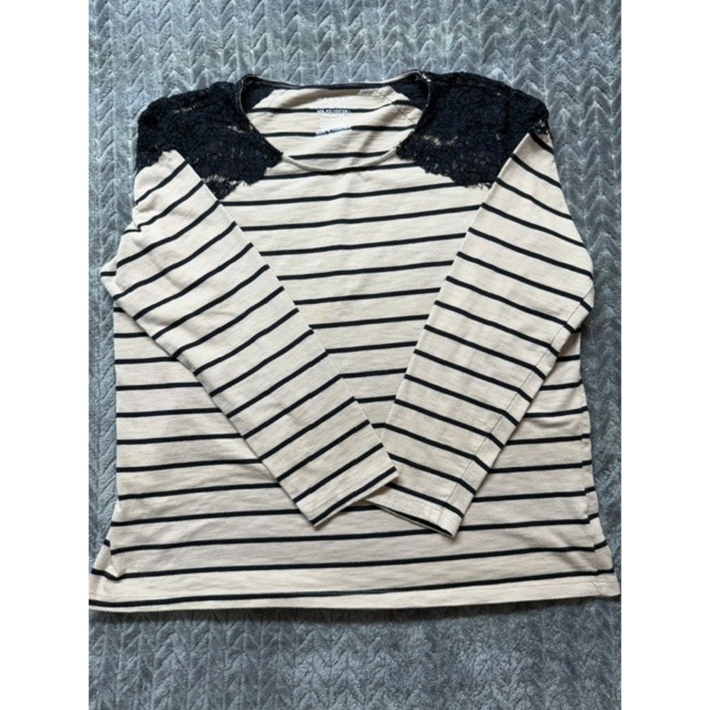 Hannah Women XL Tan Black Striped Long Sleeve Top Lace Shoulder Crew Neck 0448